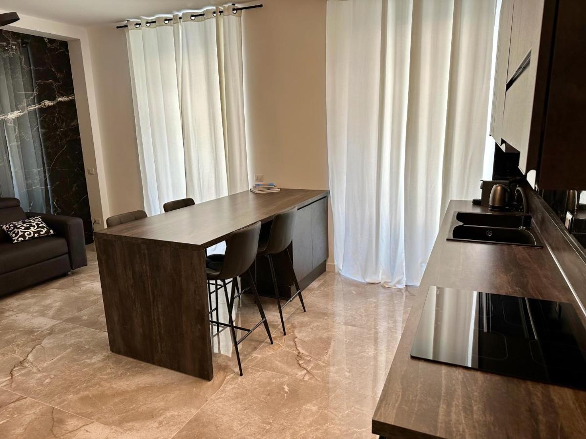 Magic Place Bergamo! Classy Apartment In The Heart Of The City Eksteriør billede