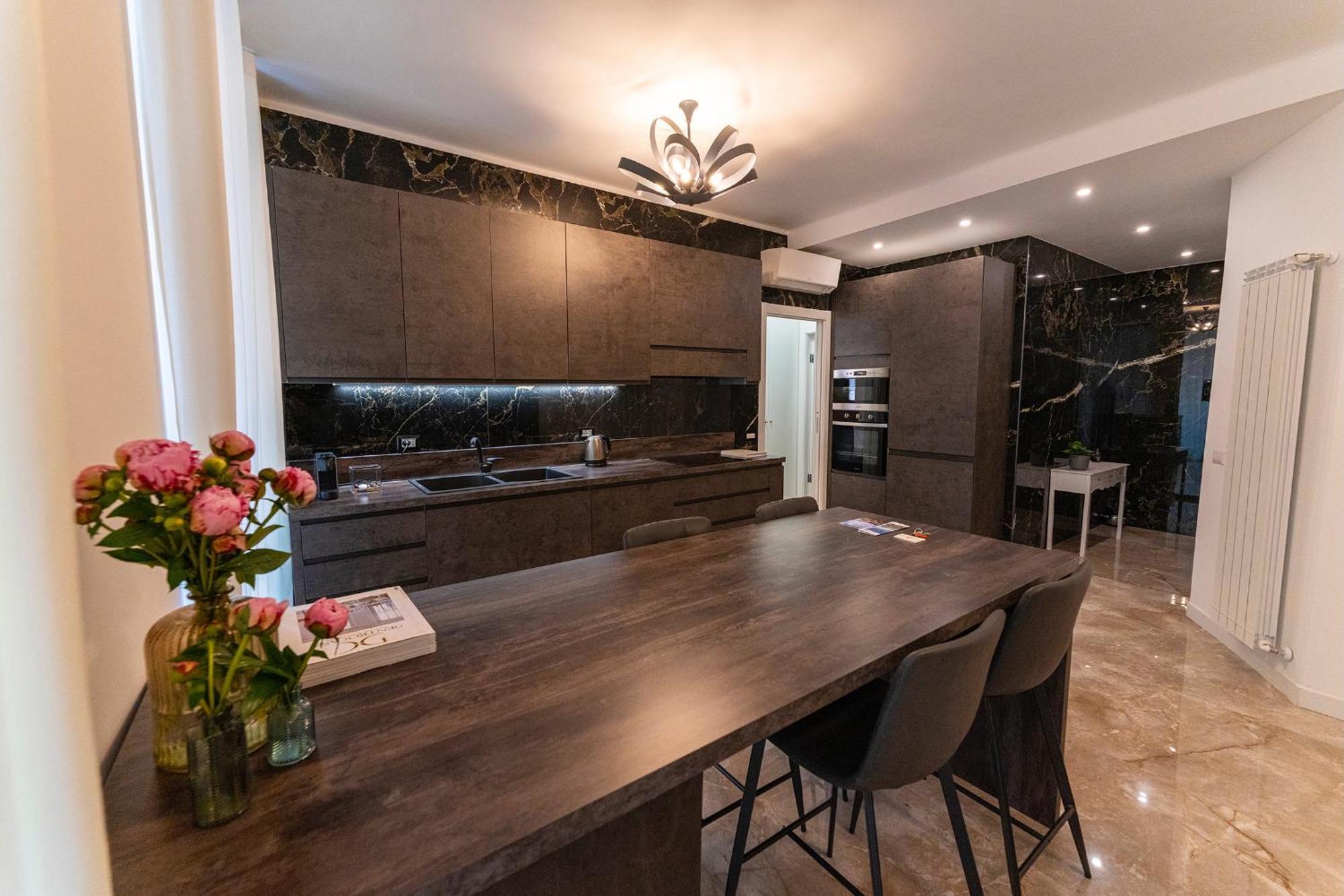 Magic Place Bergamo! Classy Apartment In The Heart Of The City Eksteriør billede