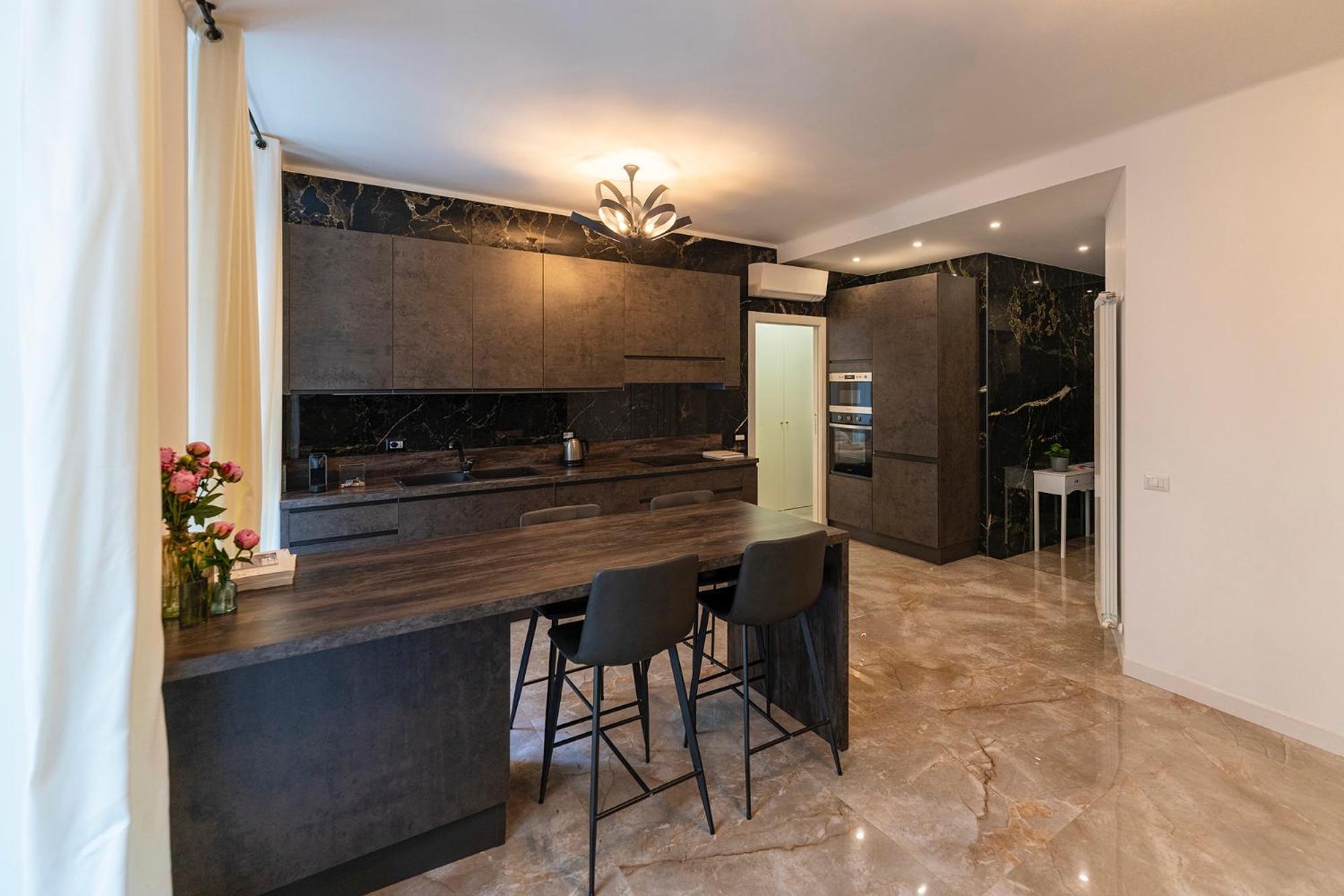 Magic Place Bergamo! Classy Apartment In The Heart Of The City Eksteriør billede